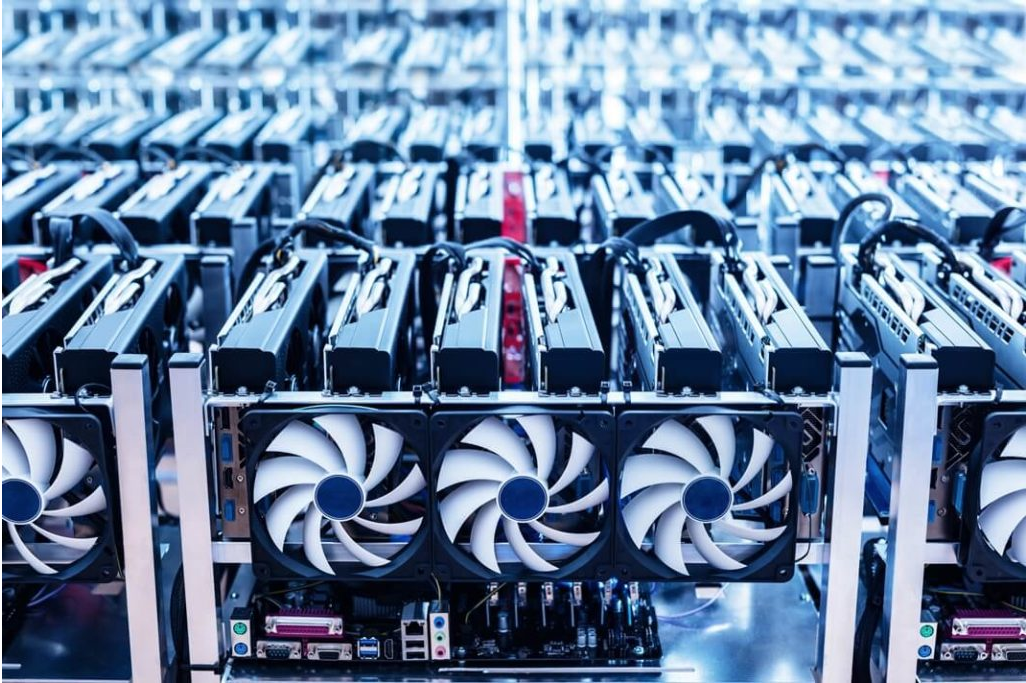 bitcoin mining farm