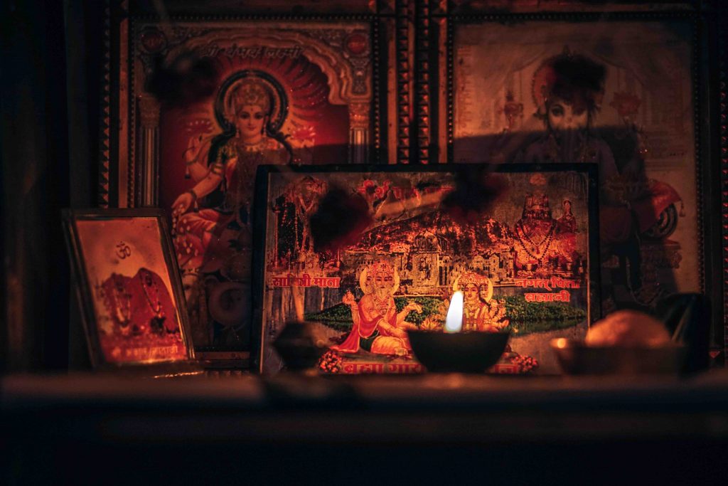 idia-crypto-goddess-lakshmi-candles-india